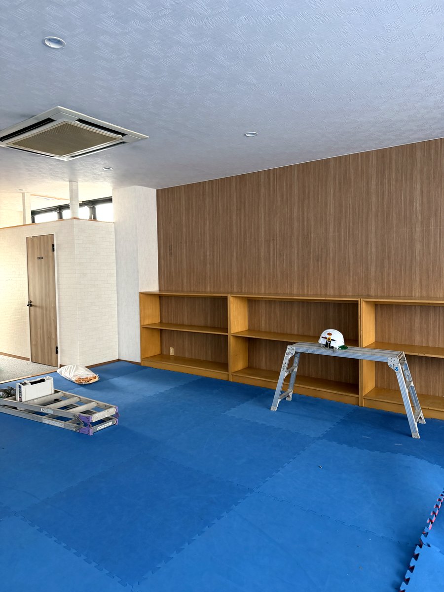 道場スペース全景 — 工事進行中